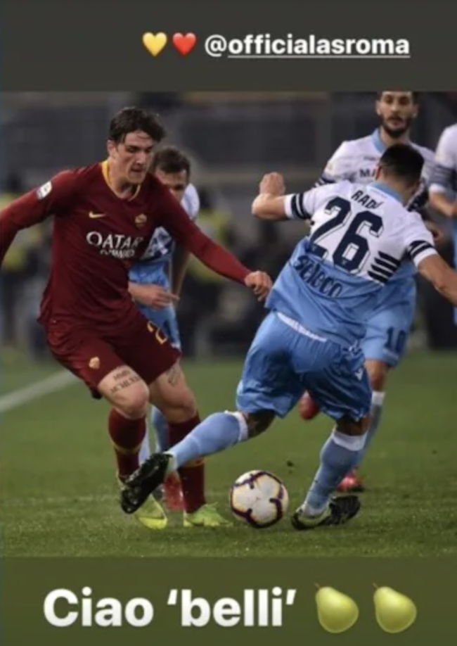 Roma, lo sfottò di Zaniolo dopo il derby con la Lazio: 'Ciao 'belli', due pere!' FOTO